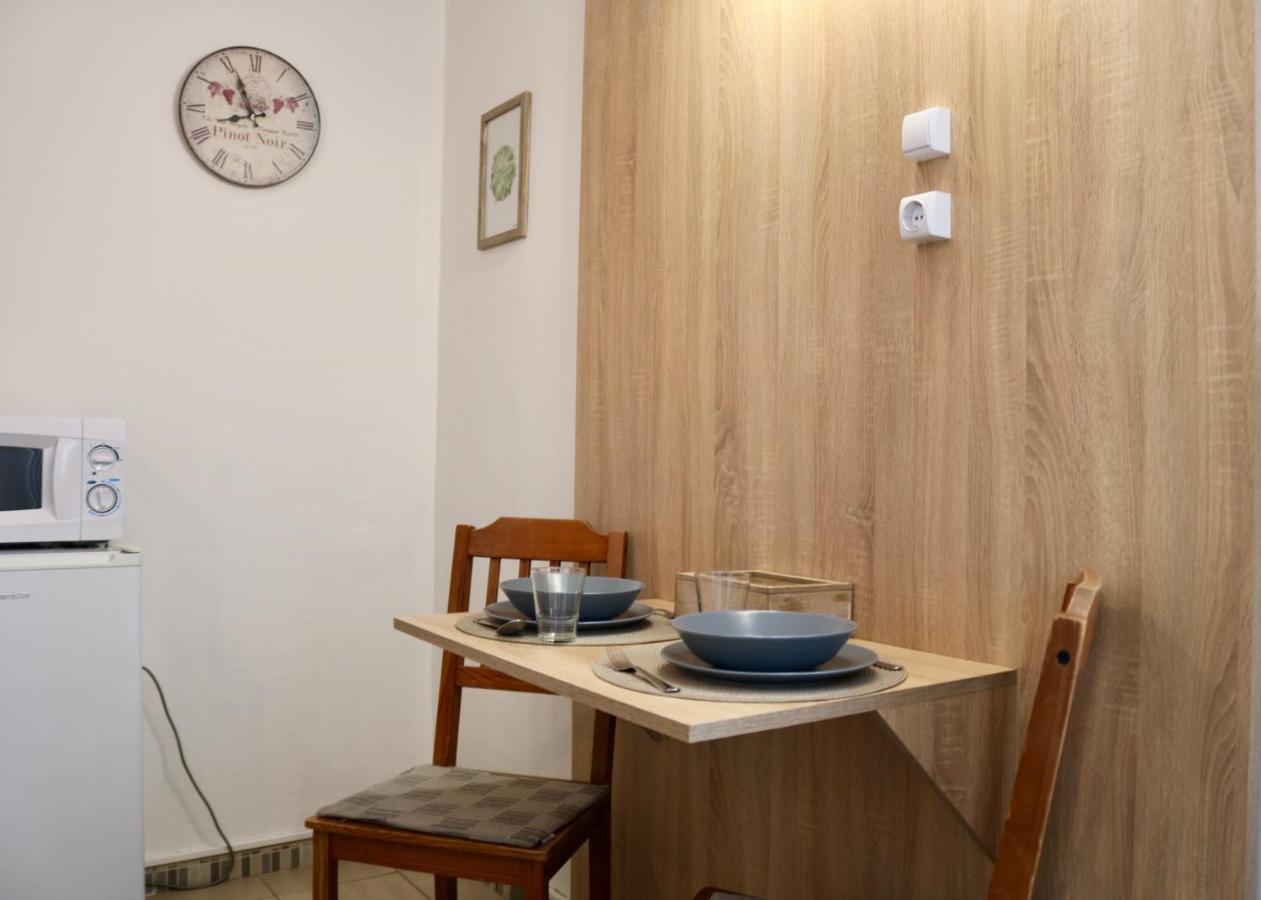 Szabadsag Apartman Beci Exterior foto
