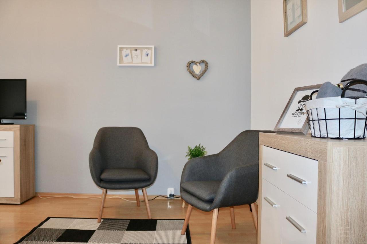 Szabadsag Apartman Beci Exterior foto